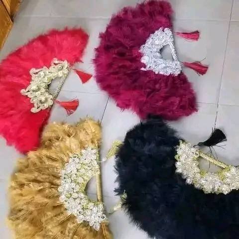 Bridal hand fan