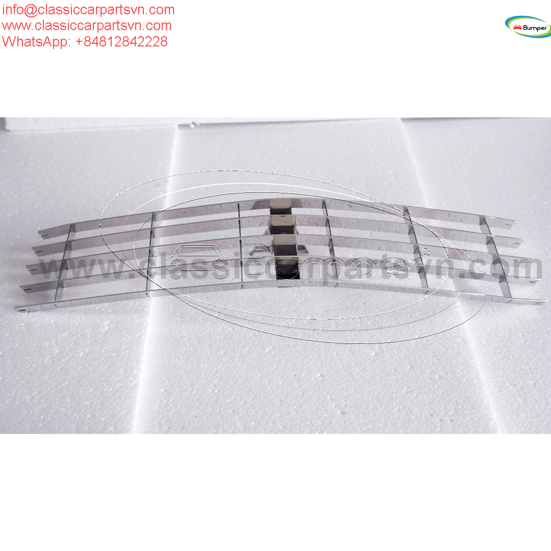 Front grill of Triumph Spitfire MK4, Spitfire 1500, GT6 MK3